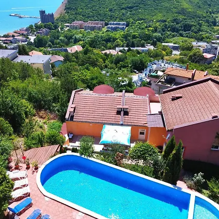 Green, Quiet&beautiful! Appartement Kavarna