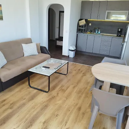 Green, Quiet&beautiful! Appartement