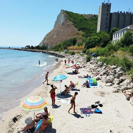 Green, Quiet&beautiful! Appartement Kavarna